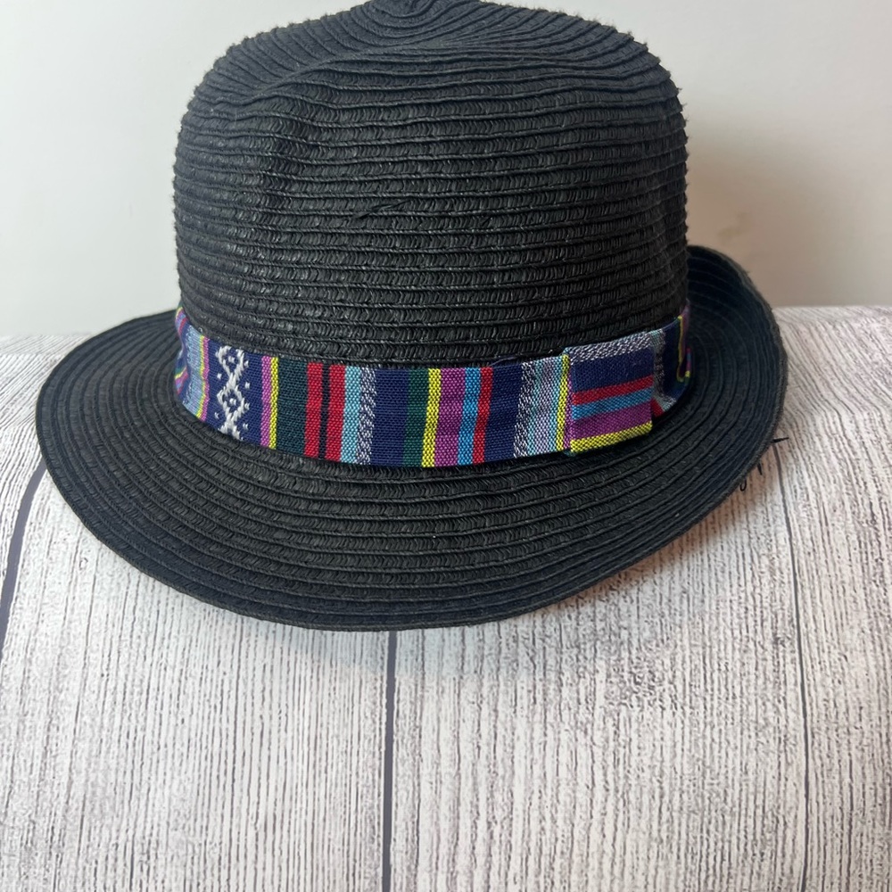Women Stylish Black Hat with Colorful Band - Picture 2 of 7